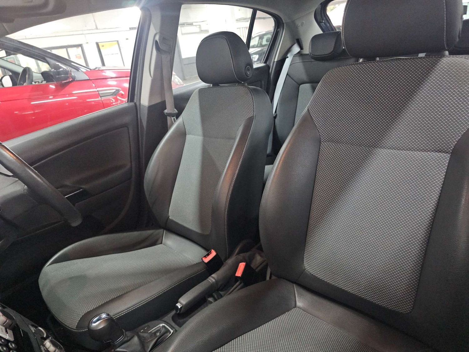 Used Vauxhall Corsa 2010 for sale - 77905829: Photo 24