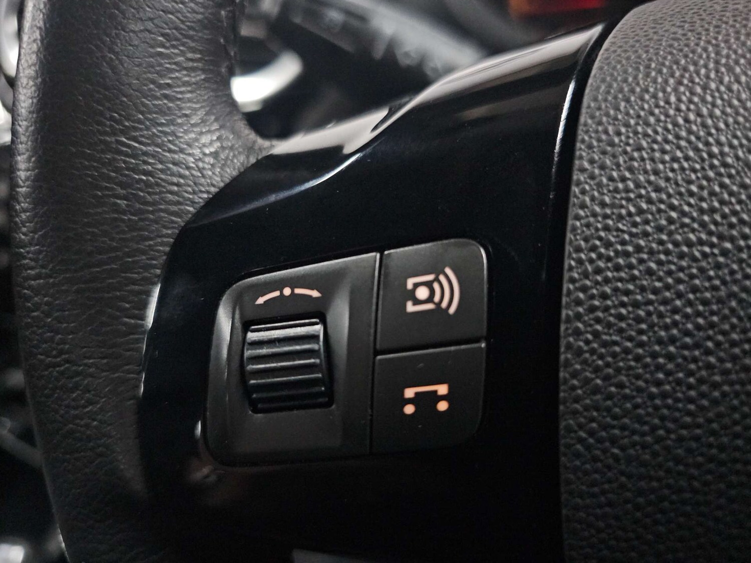 Used Vauxhall Corsa 2010 for sale - 77905829: Photo 60