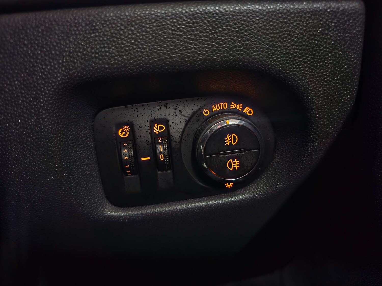 Used Vauxhall Corsa 2010 for sale - 77905829: Photo 67