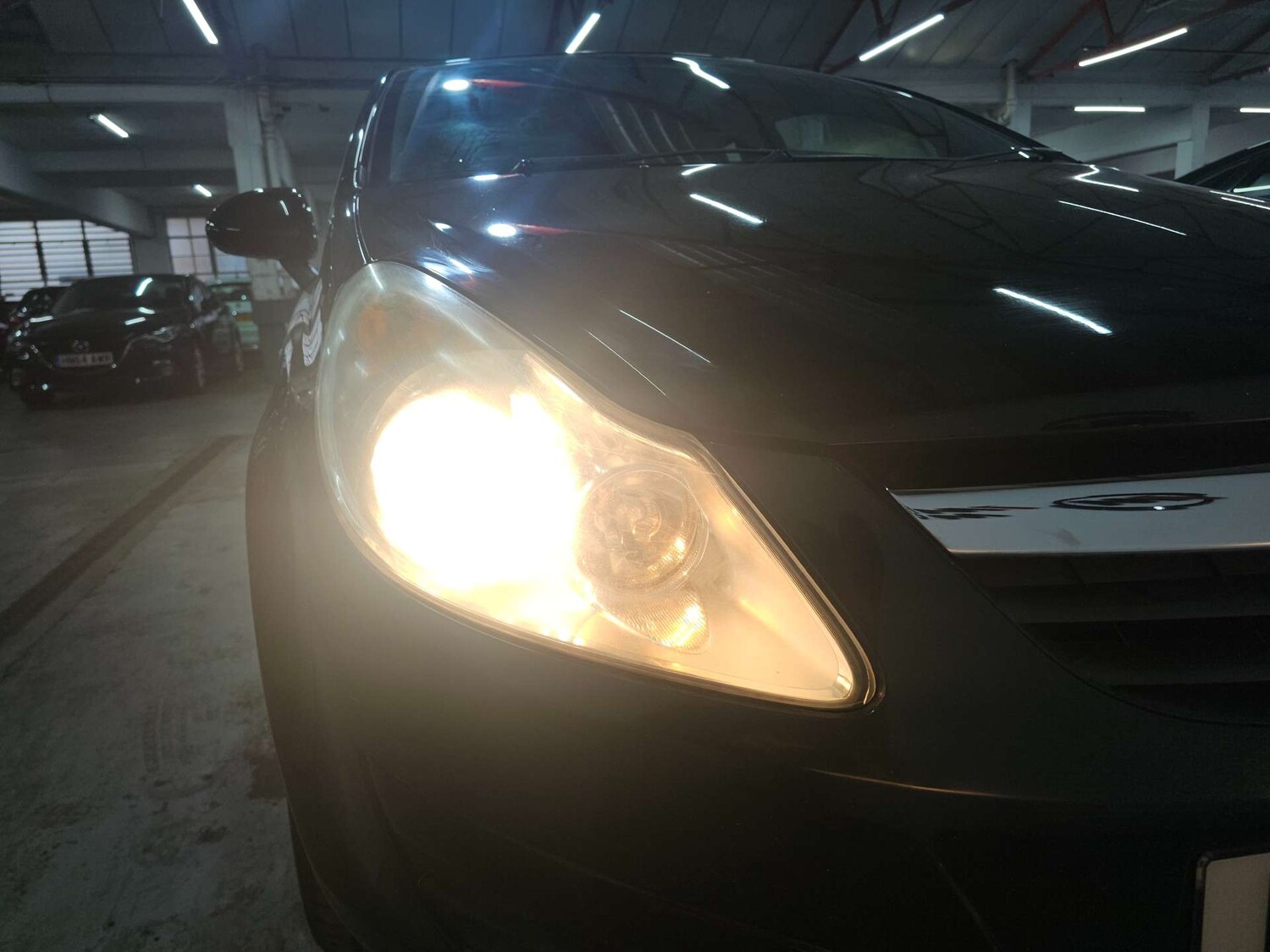 Used Vauxhall Corsa 2010 for sale - 77905829: Photo 88