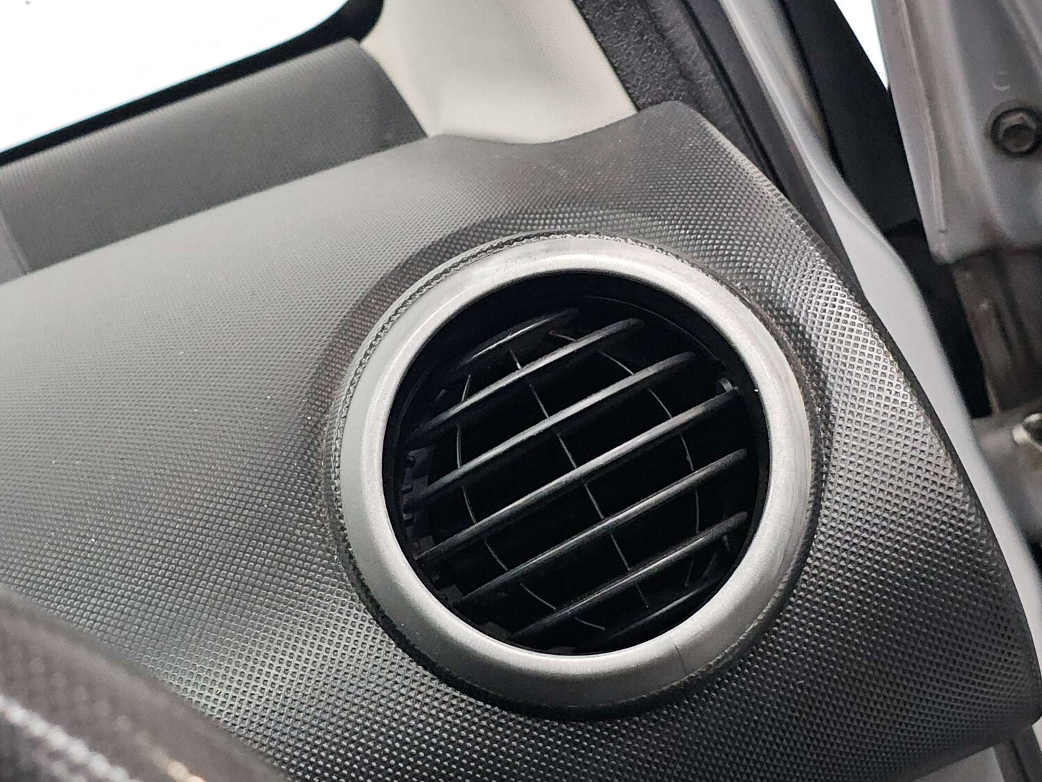 Used Peugeot 107 2008 for sale - 77905843: Photo 42