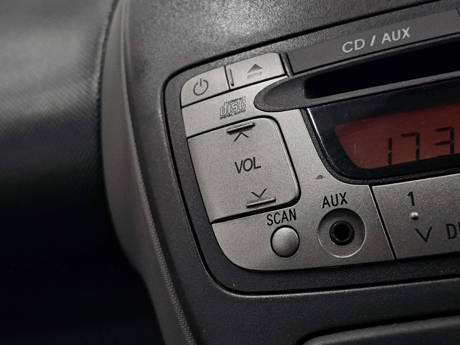 Used Peugeot 107 2008 for sale - 77905843: Photo 54