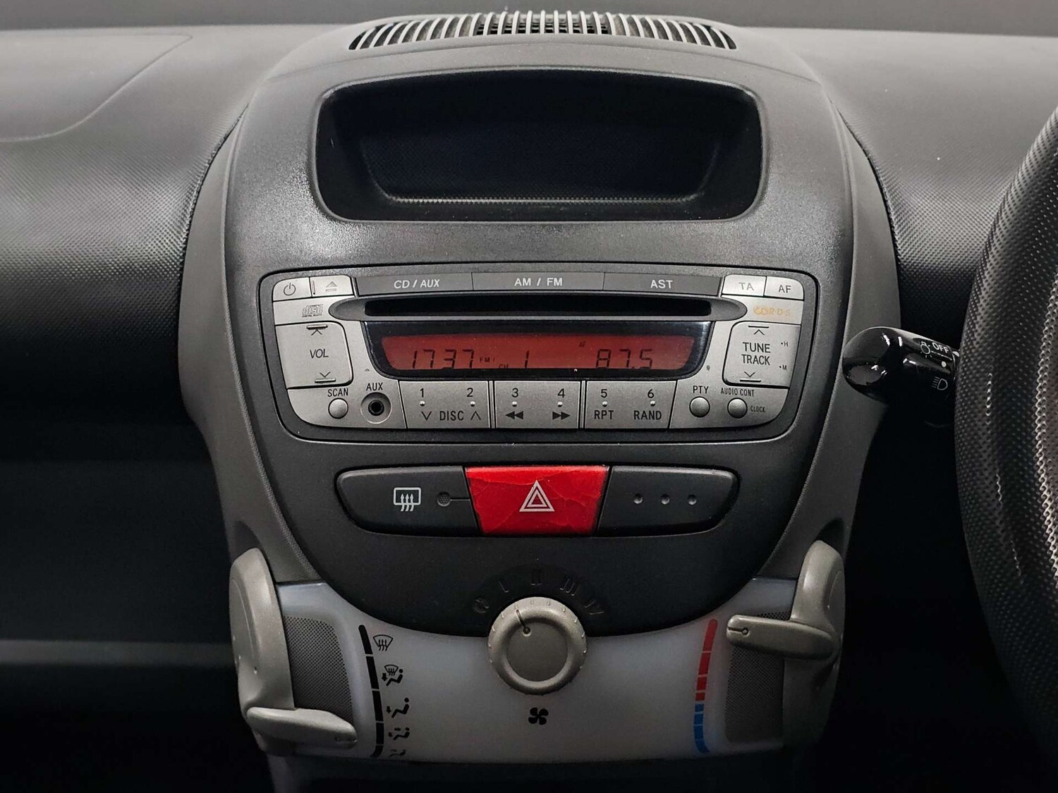 Used Peugeot 107 2008 for sale - 77905843: Photo 60