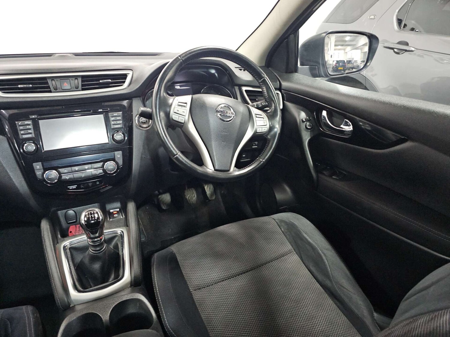 Used Nissan Qashqai 2014 for sale - 77905826: Photo 25