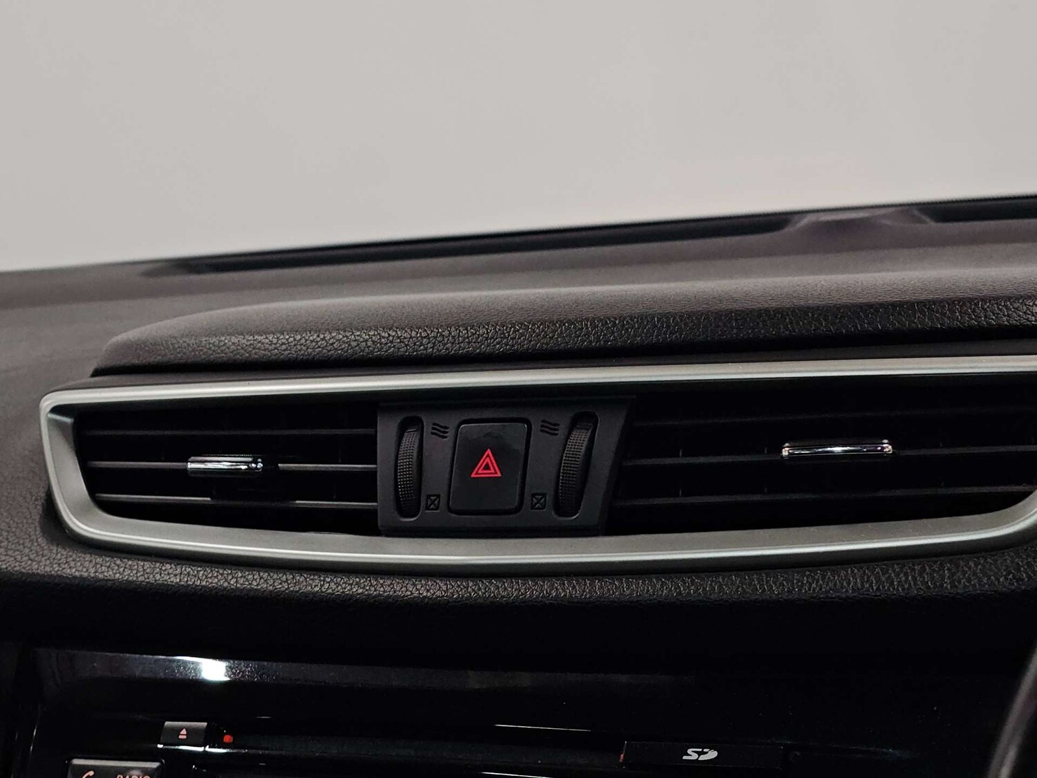 Used Nissan Qashqai 2014 for sale - 77905826: Photo 55