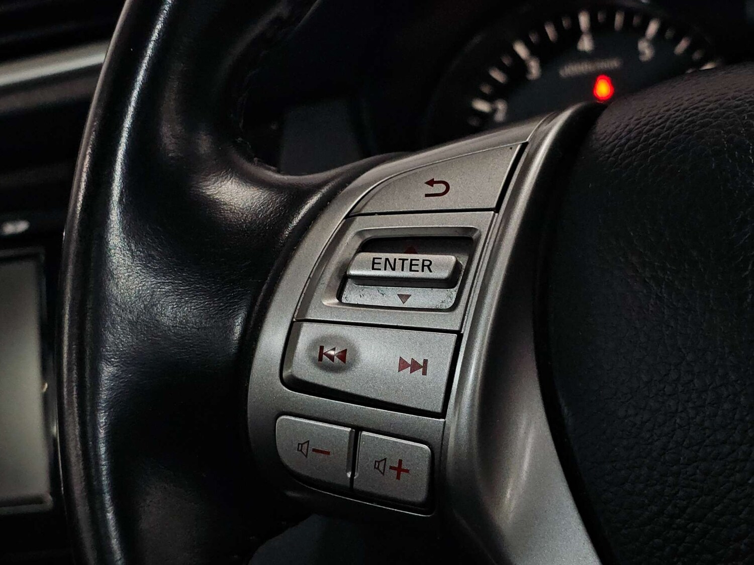 Used Nissan Qashqai 2014 for sale - 77905826: Photo 62