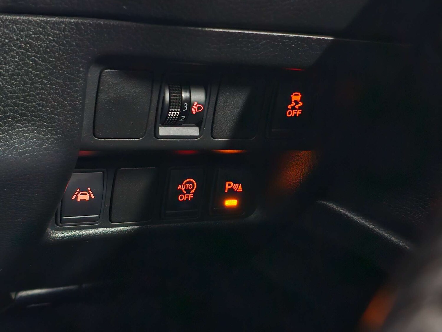 Used Nissan Qashqai 2014 for sale - 77905826: Photo 78