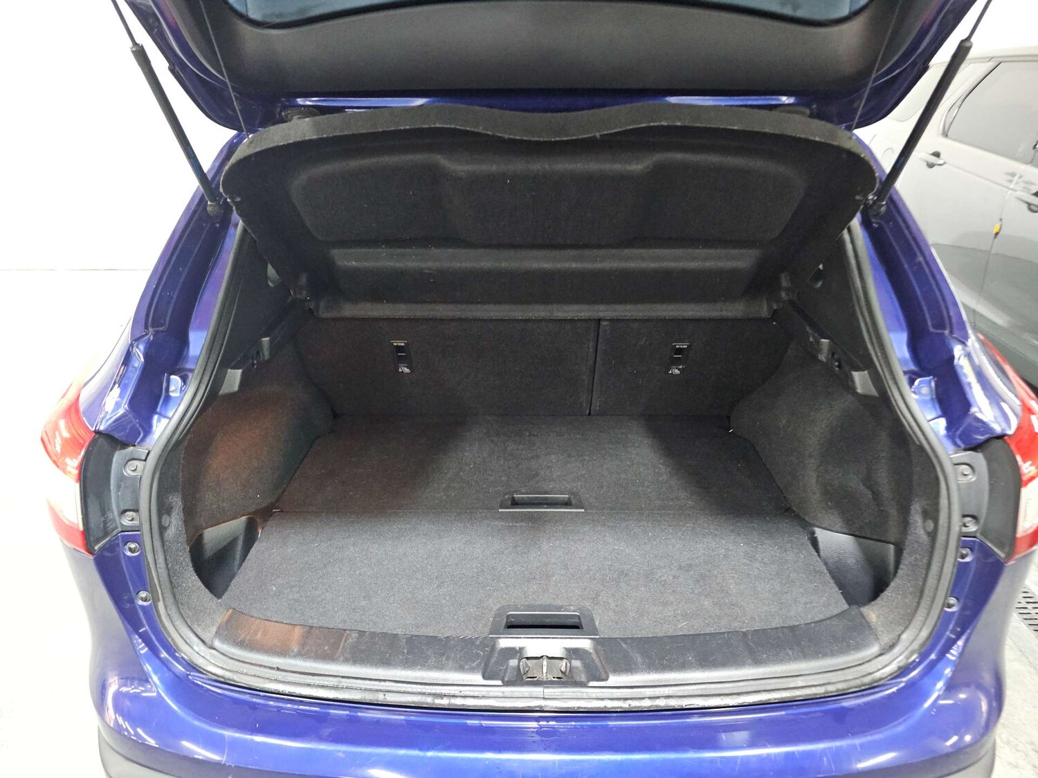 Used Nissan Qashqai 2014 for sale - 77905826: Photo 98