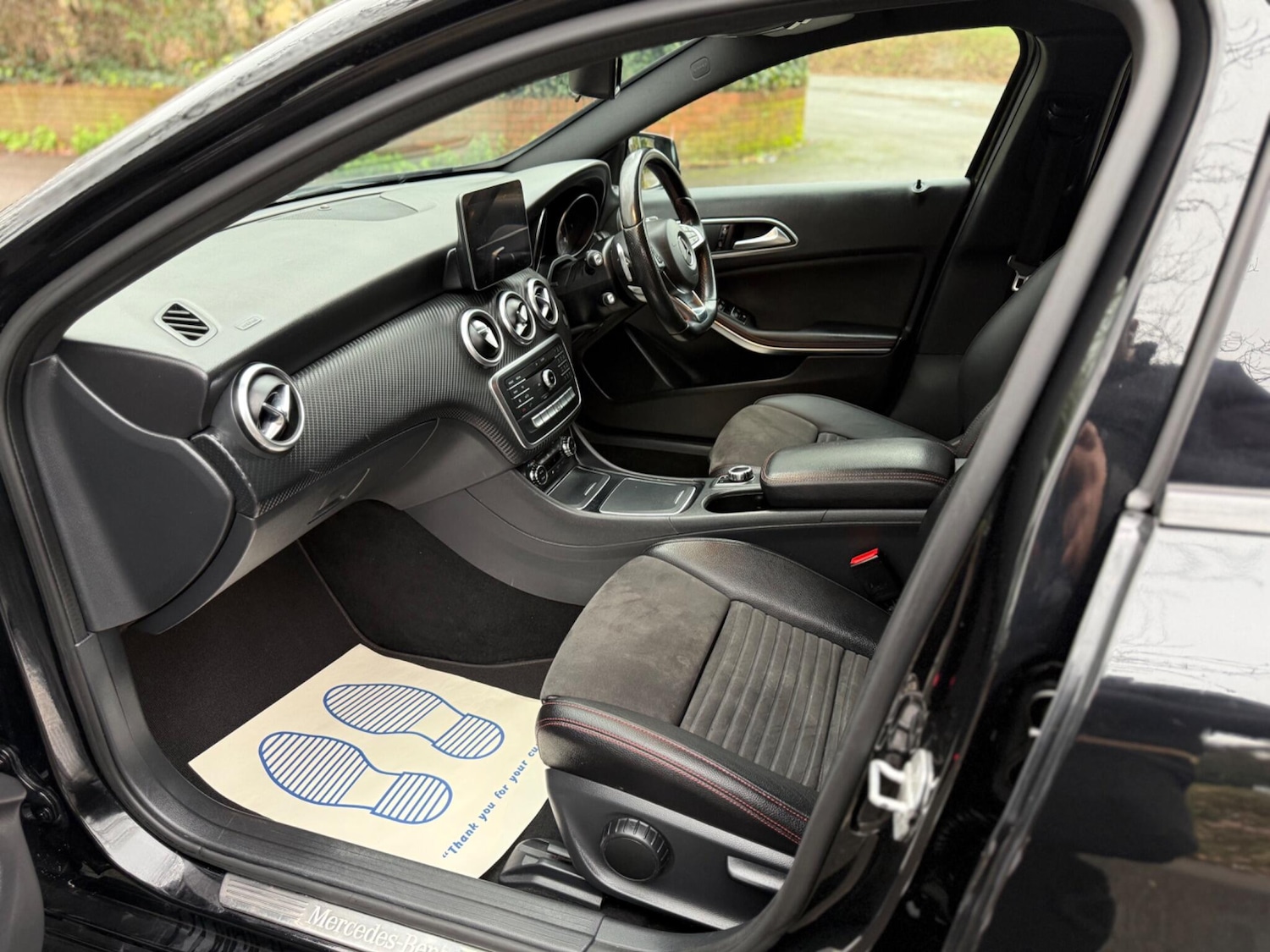 Used Mercedes-Benz A-Class 2017 for sale - 77155727: Photo 12