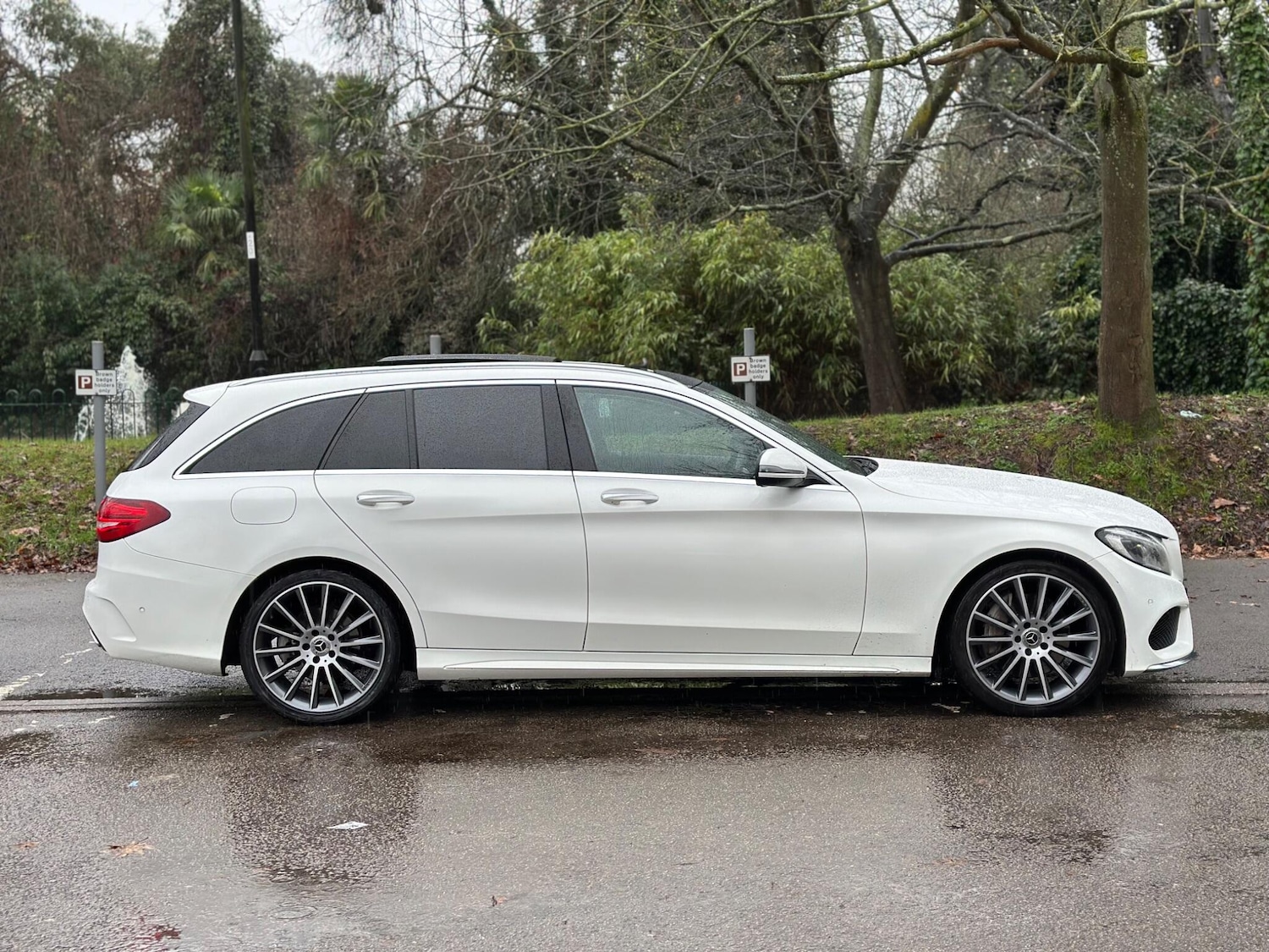 Used Mercedes-Benz C Class 2016 for sale - 77190939: Photo 2
