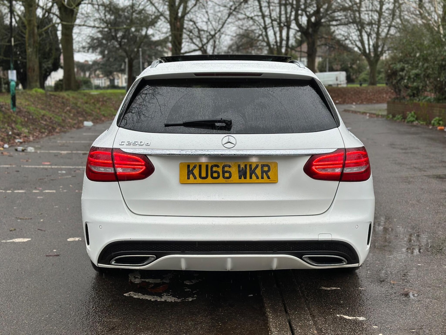 Used Mercedes-Benz C Class 2016 for sale - 77190939: Photo 4