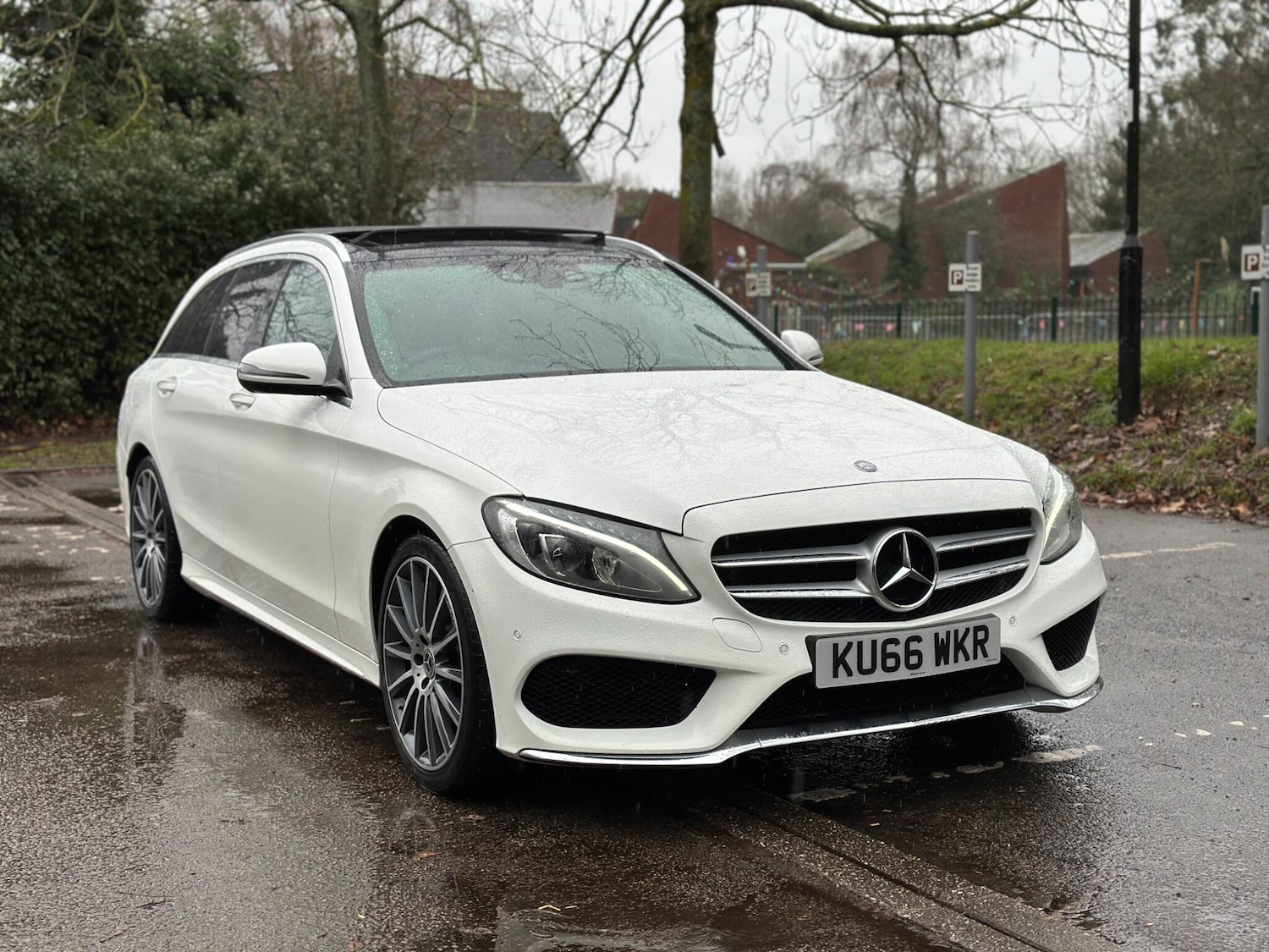 Used Mercedes-Benz C Class 2016 for sale - 77190939: Photo 9