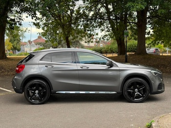 Used Mercedes-Benz GLA 2018 for sale - 79387892: Photo