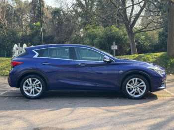 Used Infiniti Q30 2016 for sale - 74148874: Photo