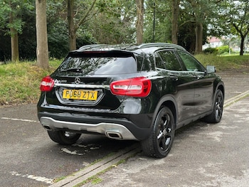Used Mercedes-Benz GLA 2018 for sale - 78796887: Photo