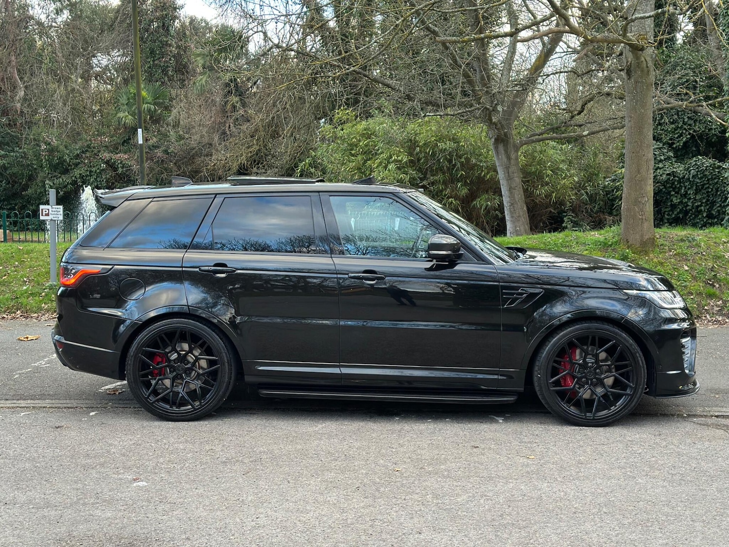 Used Land Rover Range Rover Sport 2018 for sale - 77892697: Photo 2