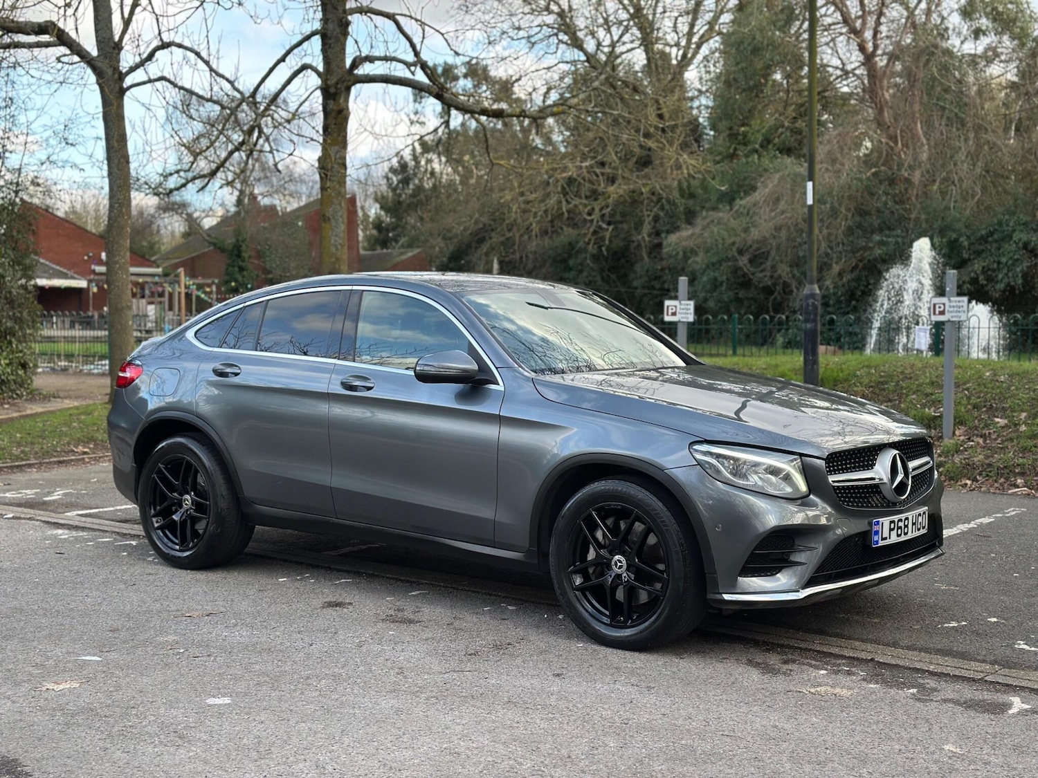 Used Mercedes-Benz GLC 2018 for sale - 77559332: Photo 1