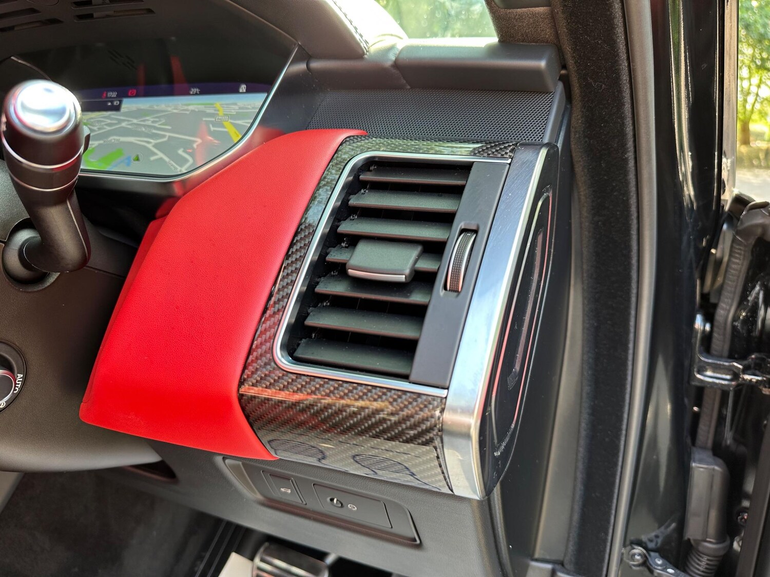 Vehicle 33