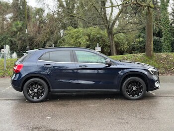 Used Mercedes-Benz GLA 2017 for sale - 77496777: Photo