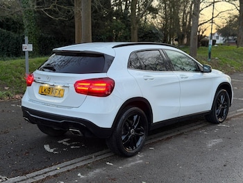 Used Mercedes-Benz GLA 2019 for sale - 78047603: Photo