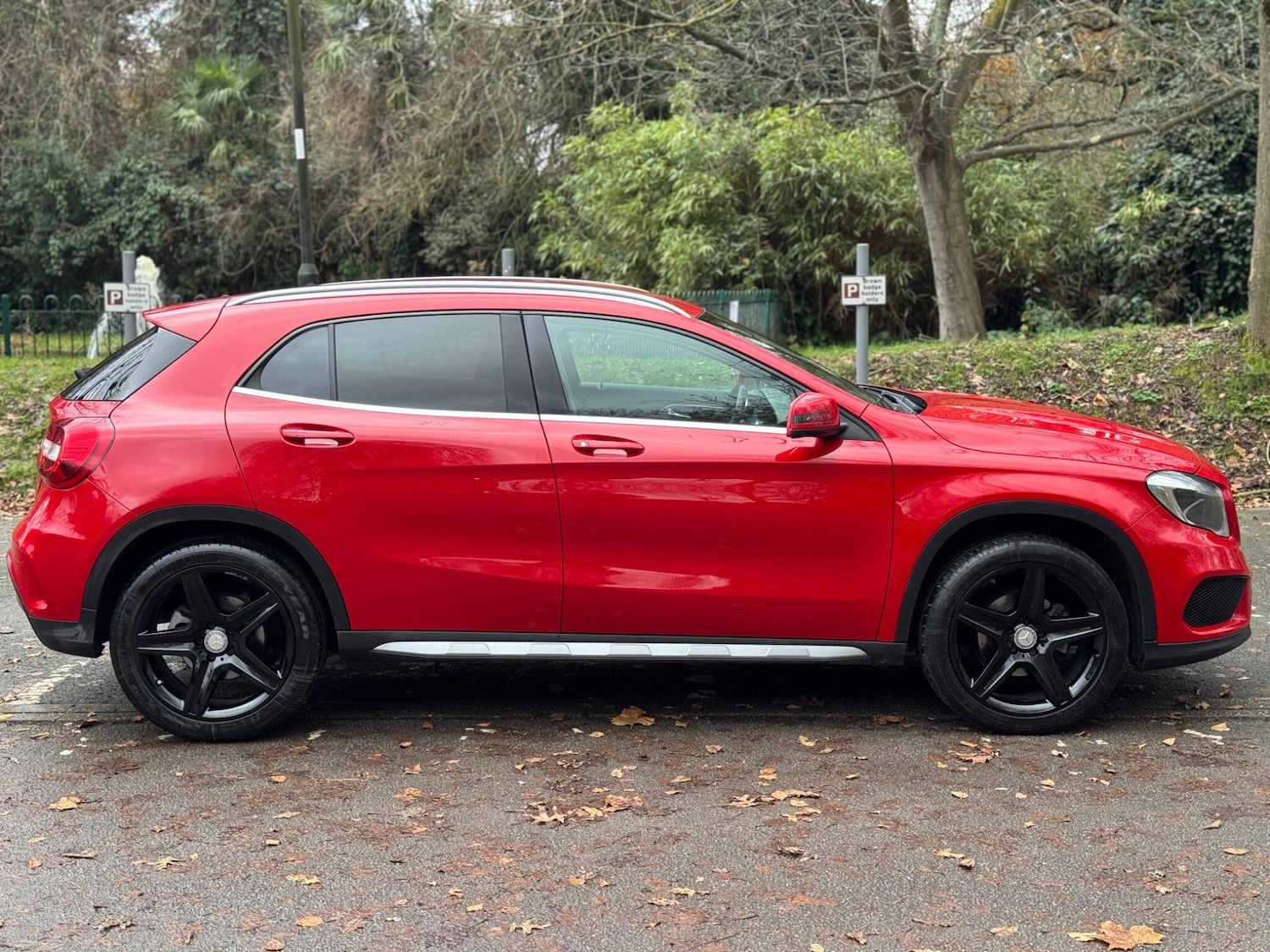 Used Mercedes-Benz GLA 2016 for sale - 76953024: Photo 3