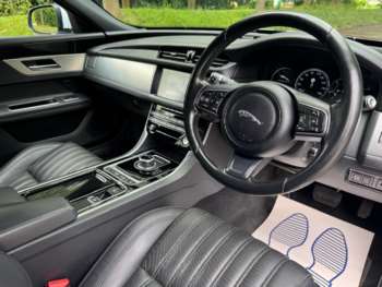 Used Jaguar XF 2016 for sale - 74777755: Photo
