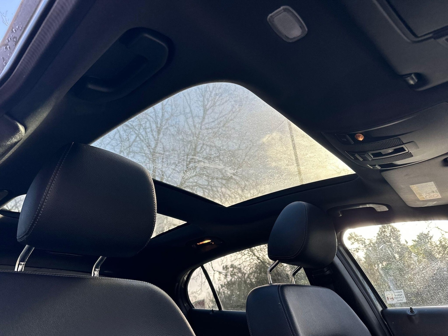 Used Mercedes-Benz GLA for sale - 77424692: Photo 2