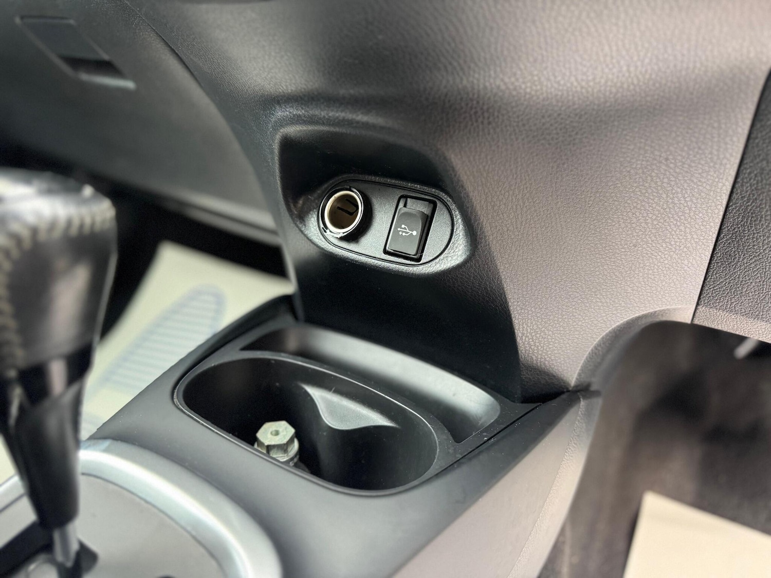 Used Toyota Yaris 2018 for sale - 76499202: Photo 27