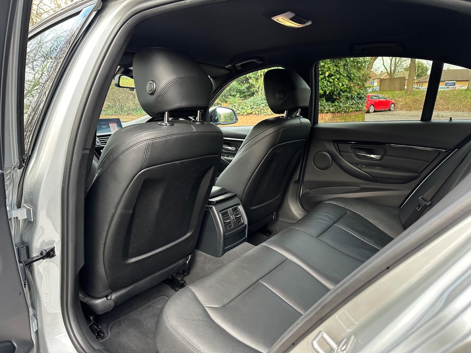 Used BMW 3 Series 2018 for sale - 76926975: Photo 16