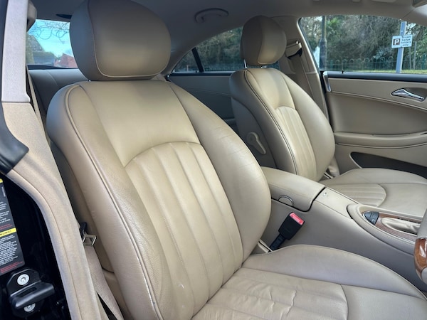 Used Mercedes-Benz CLS 2009 for sale - 74047980: Photo 12