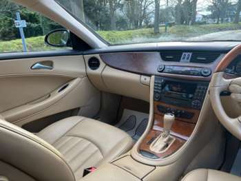 Used Mercedes-Benz CLS 2009 for sale - 74047980: Photo