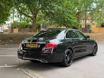 Used Mercedes-Benz E Class 2020 for sale - 79348490: Photo
