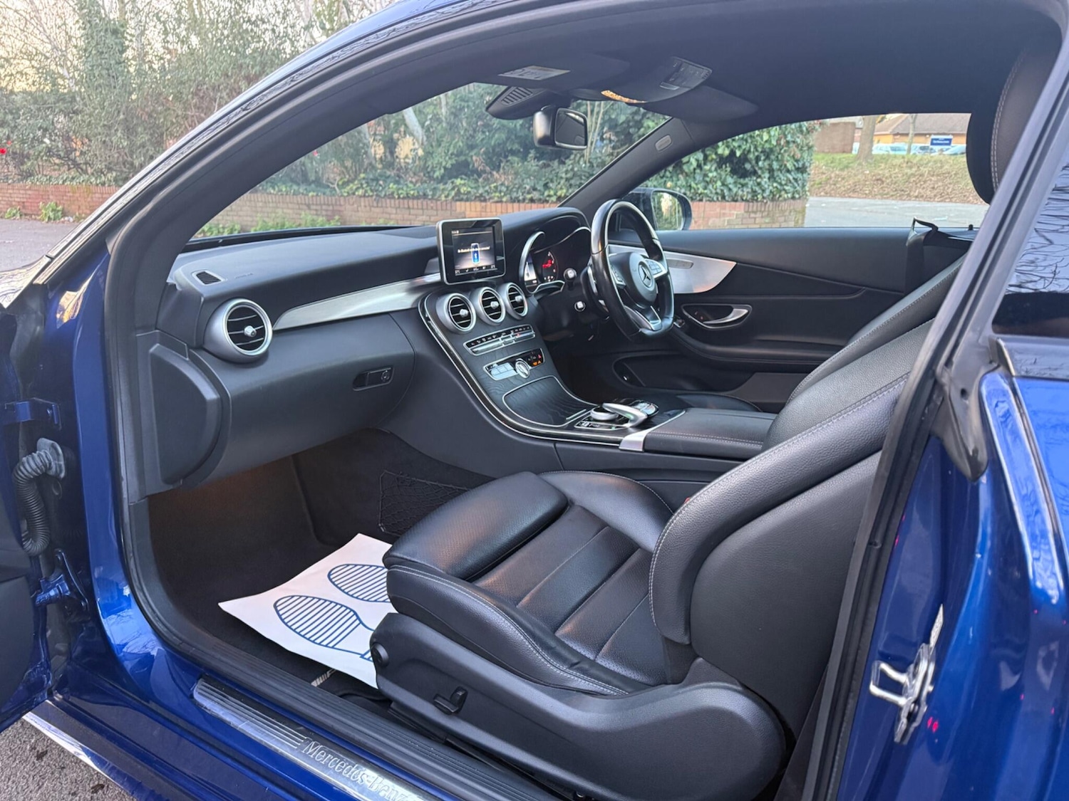 Used Mercedes-Benz C Class 2018 for sale - 77163107: Photo 11