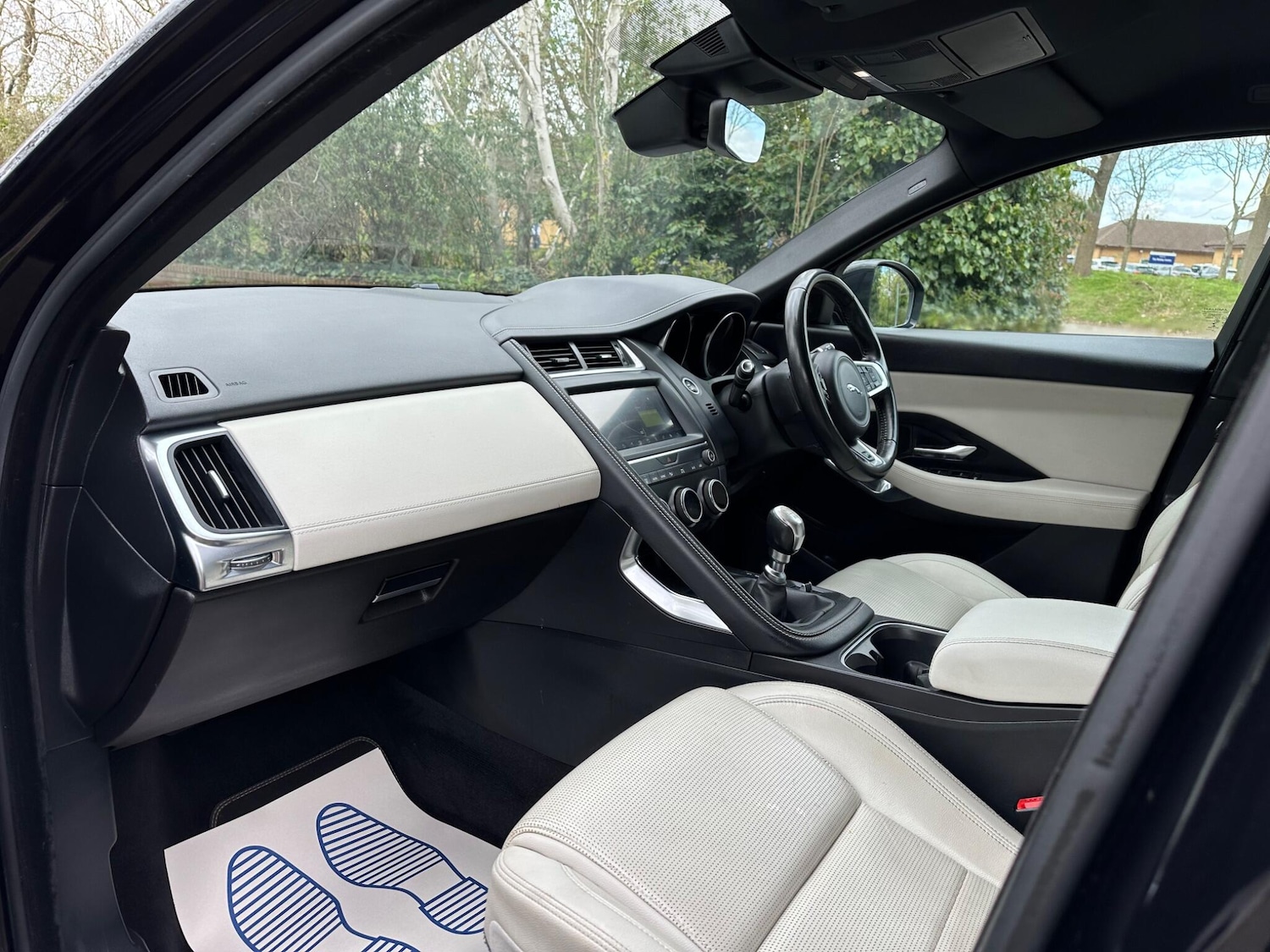 Used Jaguar E-Pace 2018 for sale - 78116115: Photo 15