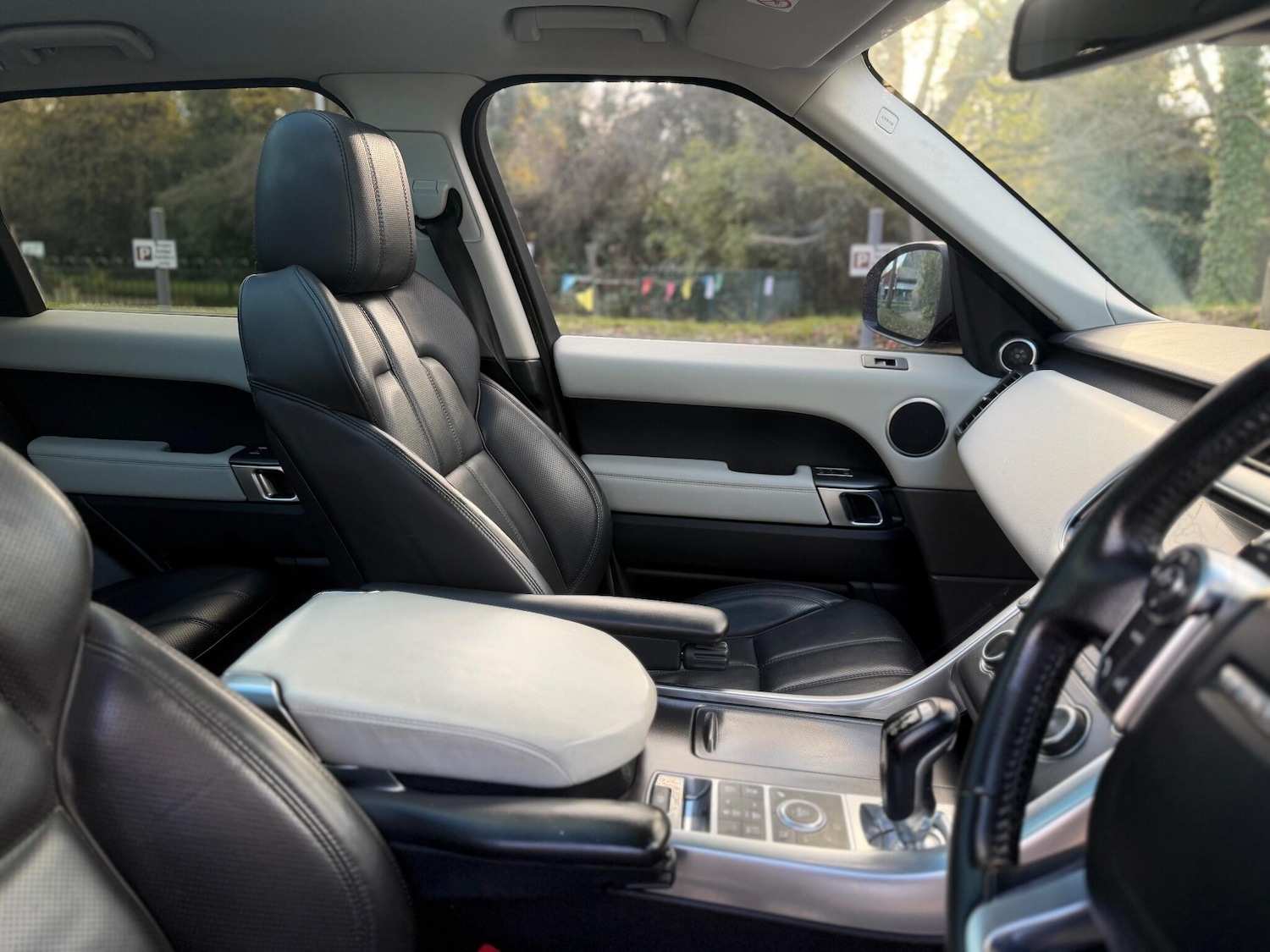 Used Land Rover Range Rover Sport 2016 for sale - 76742525: Photo 14