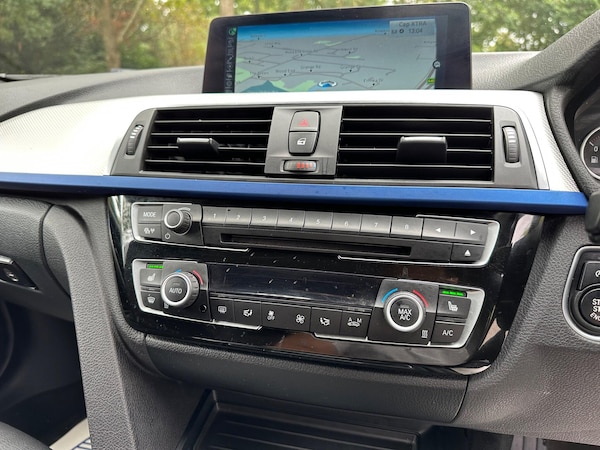 Used BMW 3 Series 2015 for sale - 75659069: Photo 25