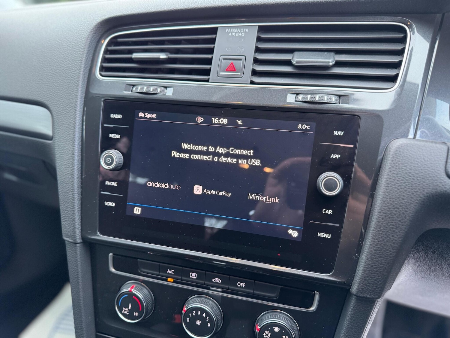 Used Volkswagen Golf 2018 for sale - 77425926: Photo 26