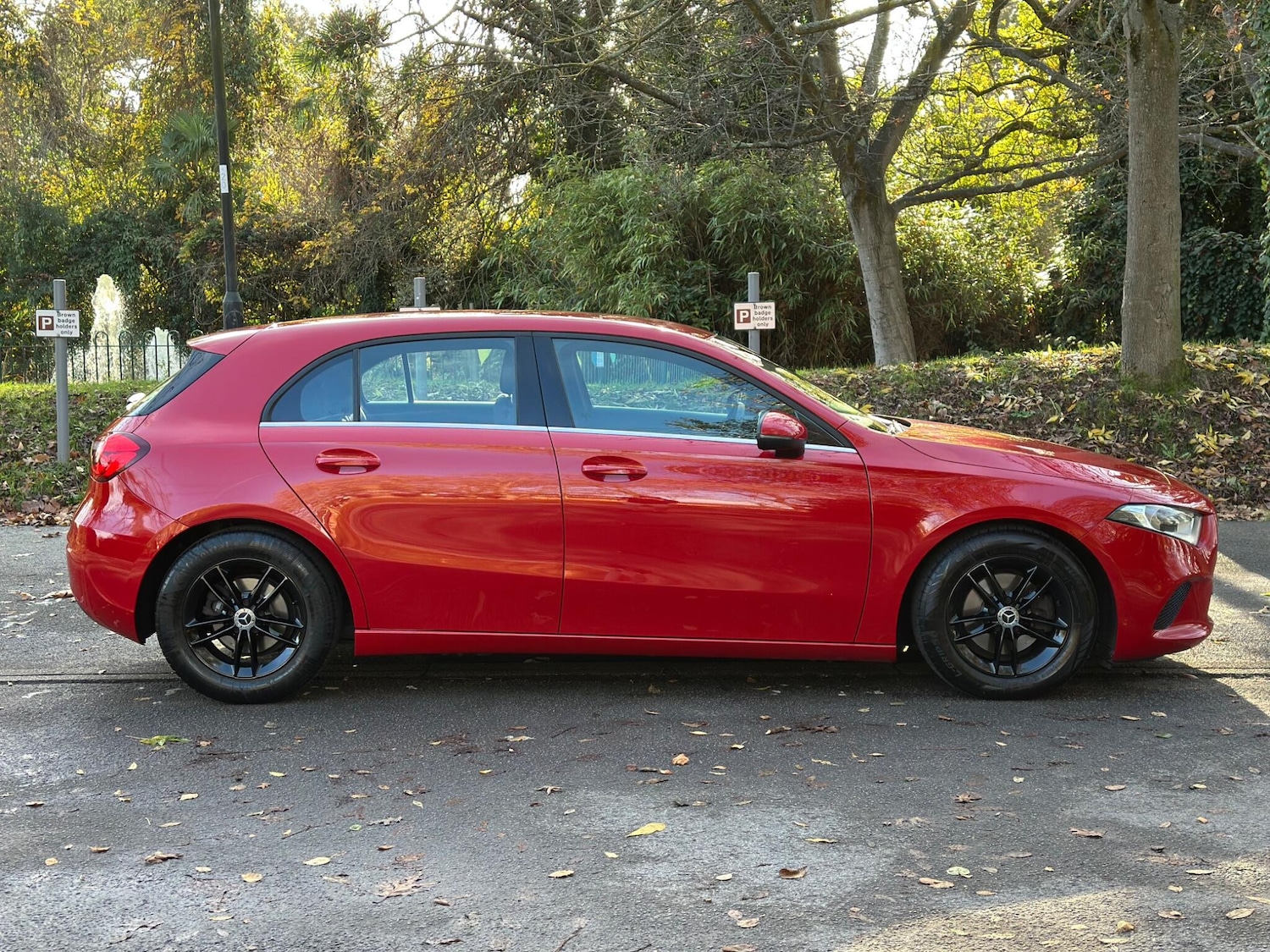 Used Mercedes-Benz A-Class 2019 for sale - 76572772: Photo 2