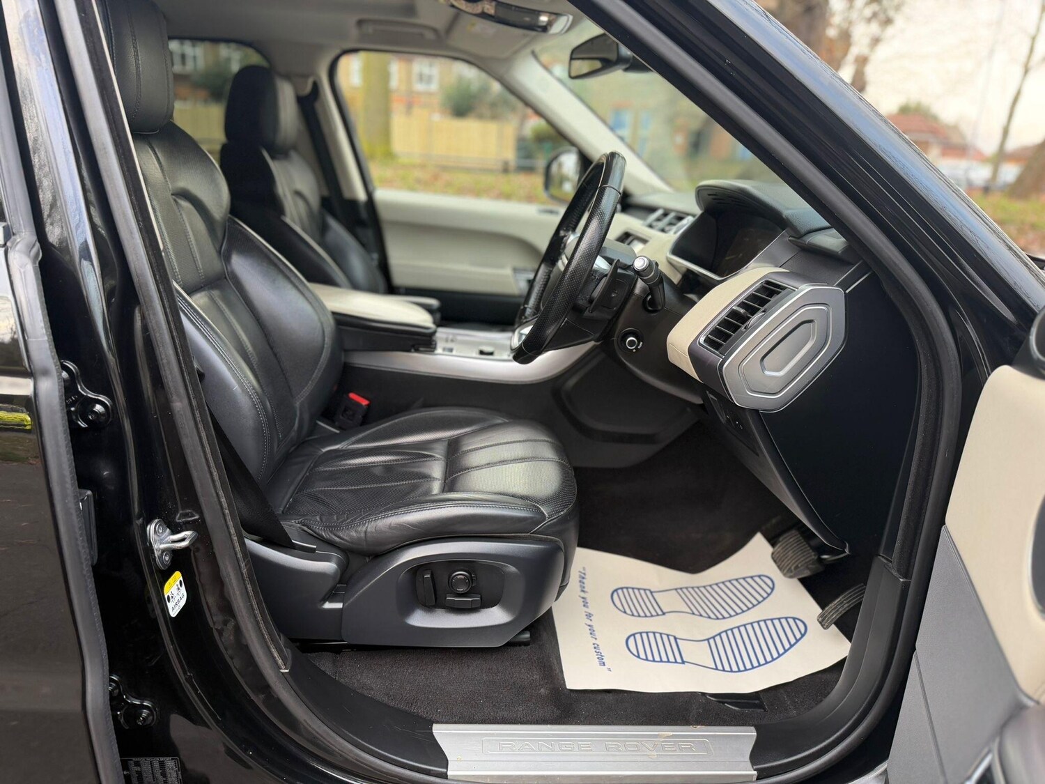 Used Land Rover Range Rover Sport 2015 for sale - 76926084: Photo 12