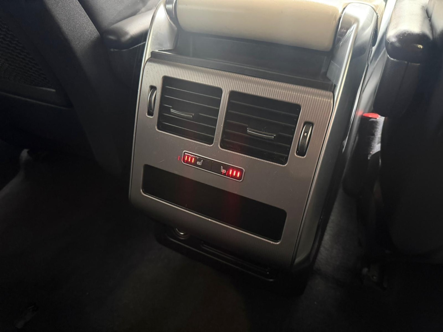 Used Land Rover Range Rover Sport 2015 for sale - 76926084: Photo 23