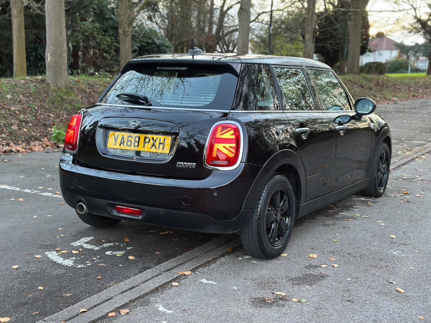 Used MINI Hatch 2018 for sale - 76849806: Photo 5