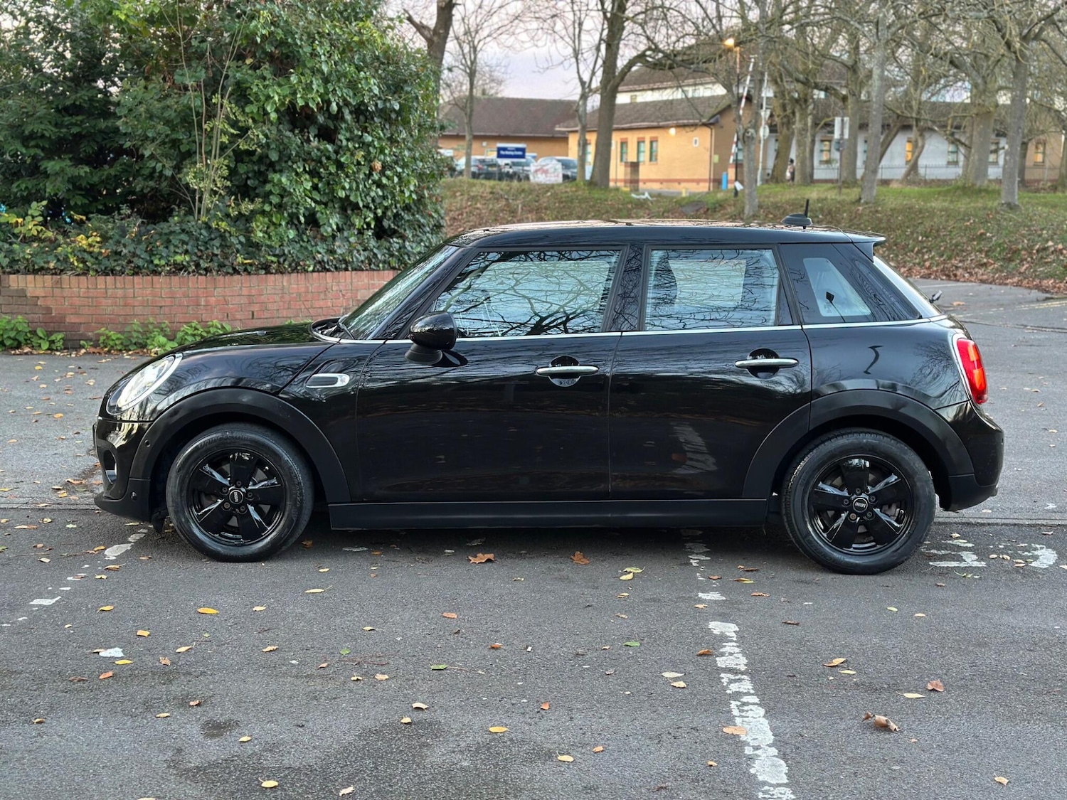 Used MINI Hatch 2018 for sale - 76849806: Photo 8