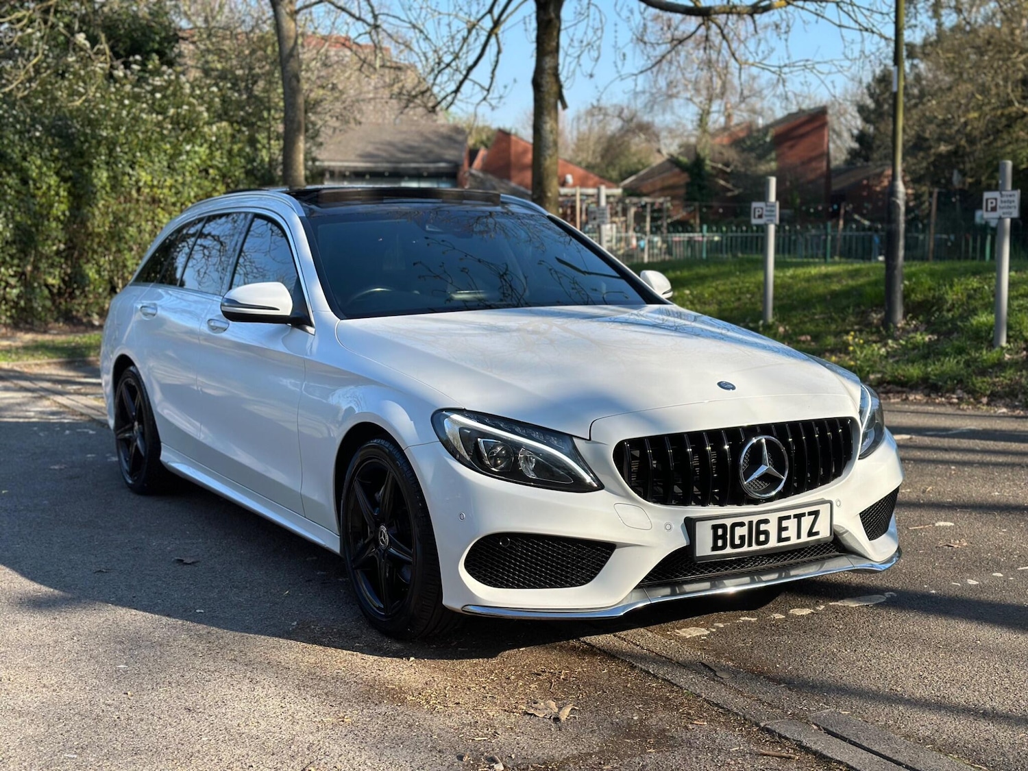 Used Mercedes-Benz C Class 2016 for sale - 77957372: Photo 10