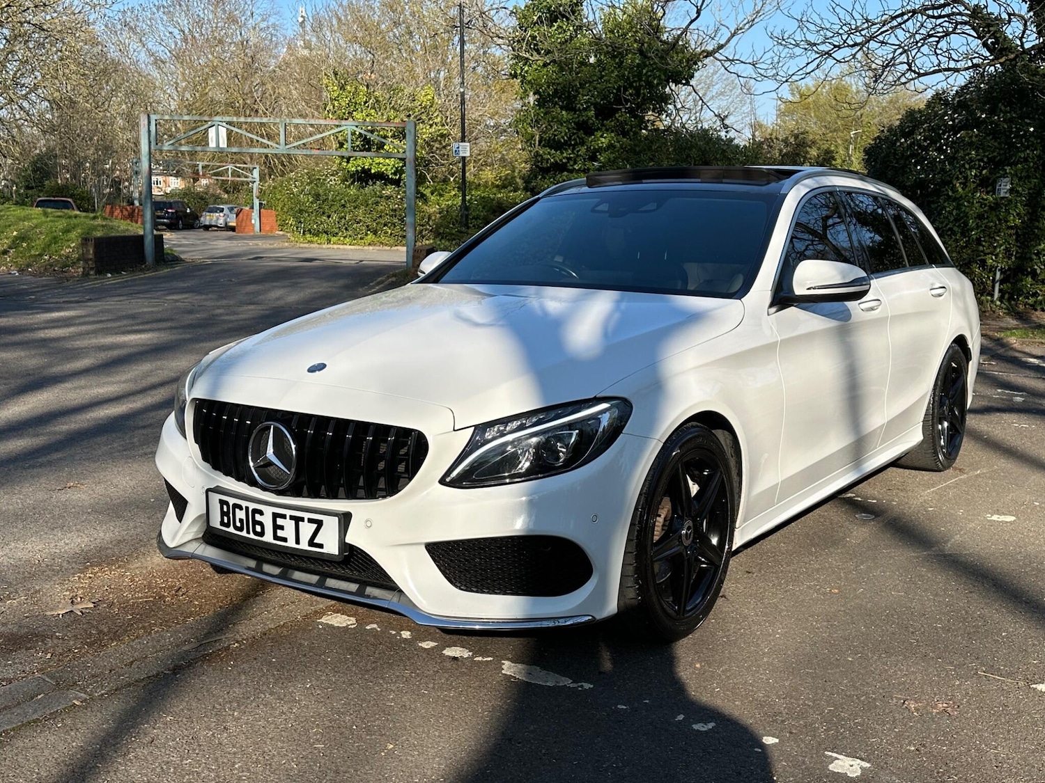 Used Mercedes-Benz C Class 2016 for sale - 77957372: Photo 8