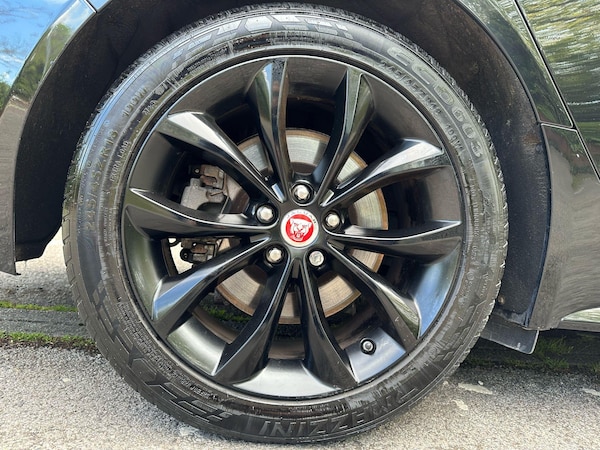 Used Jaguar XF 2016 for sale - 74584429: Photo 23
