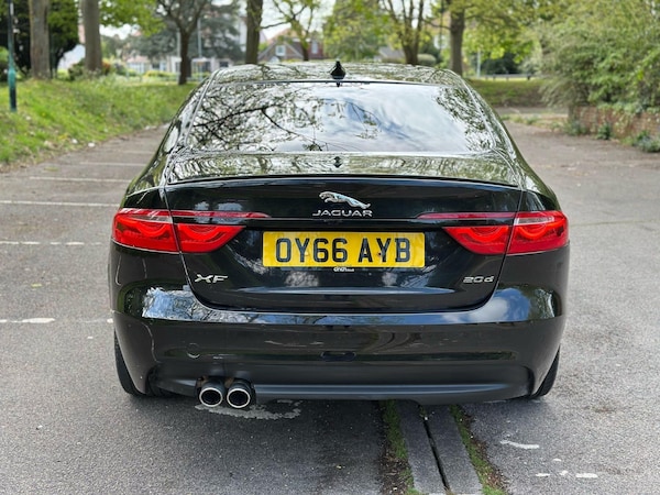 Used Jaguar XF 2016 for sale - 74584429: Photo 5