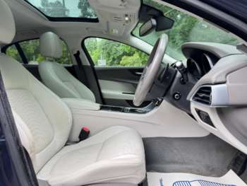 Used Jaguar XE 2015 for sale - 74887608: Photo