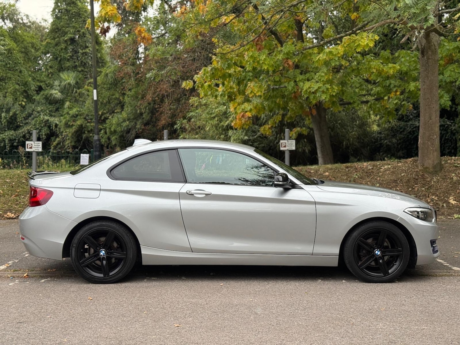 Used BMW 2 Series 2016 for sale - 76620223: Photo 2