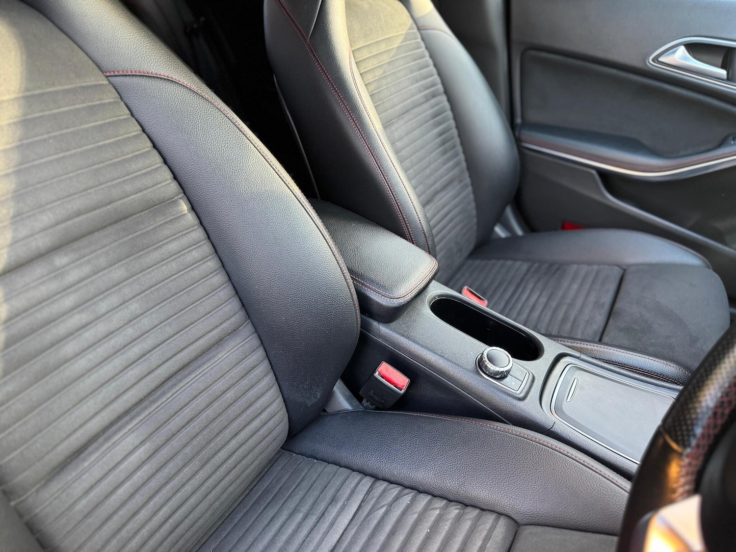 Used Mercedes-Benz CLA 2016 for sale - 76620387: Photo 13