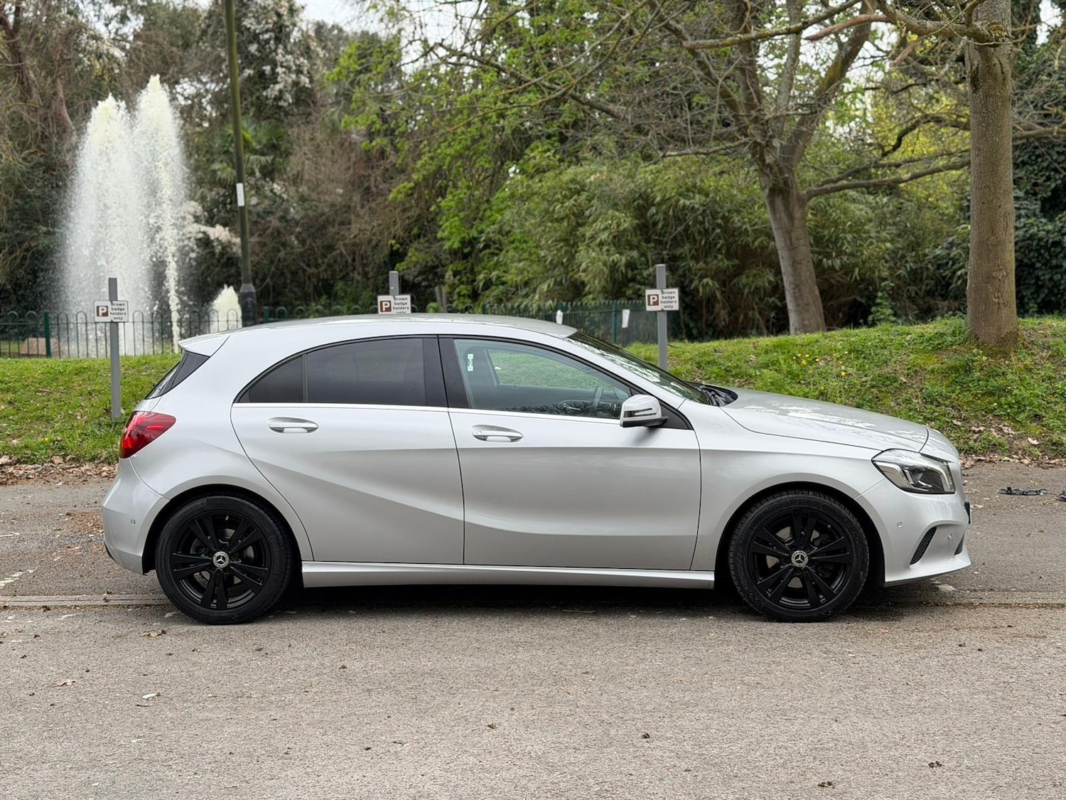 Used Mercedes-Benz A-Class 2017 for sale - 78157469: Photo 3
